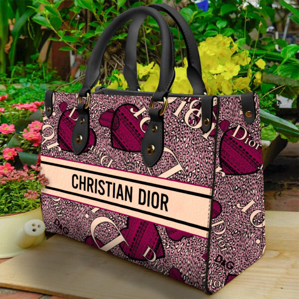 Dior Women's Leather Handbag - WinGear.shop-DOHB_017