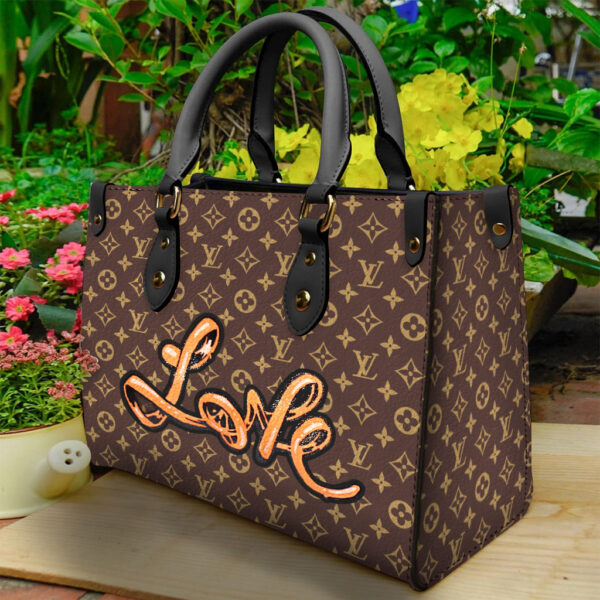 Louis Vuitton Women's Leather Handbag- WinGear.shop-LVHB_078