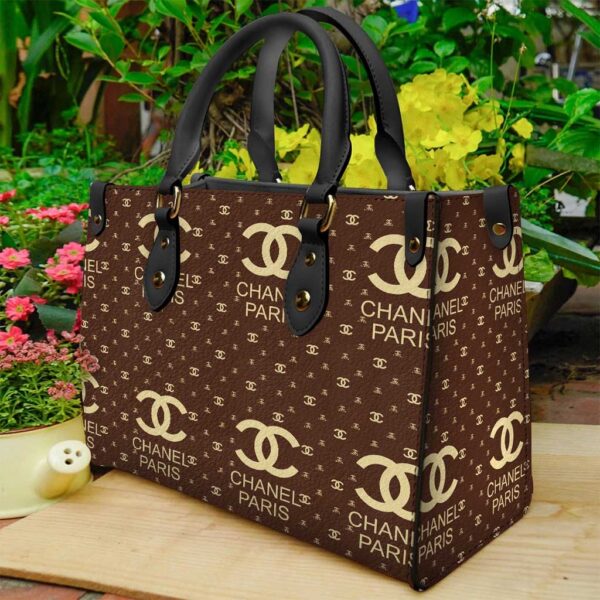 Chanel Women's Leather Handbag -WinGear.shop-CNHB_051