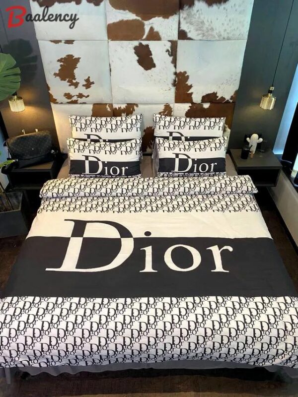 Dior fashion printed bedding sets quilt sets duvet cover luxury brand bedding decor Bedding Sets
