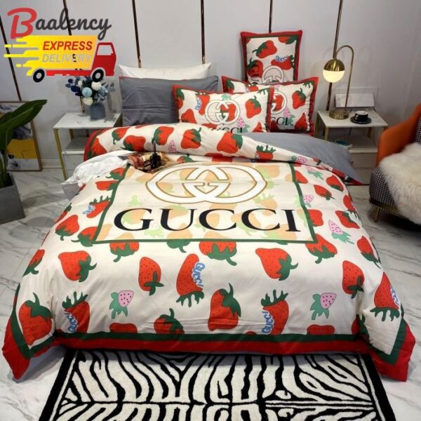 Strawberry luxury gc gucci type 05 bedding sets duvet cover luxury brand bedroom sets Bedding Sets