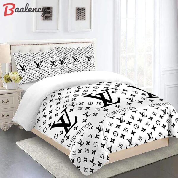Louis vuitton fashion logo limited luxury brand bedding sets, bedroom decor , thanksgiving decorations for home 04 best luxury bed sets gift thankgivings and christmas Bedding Sets