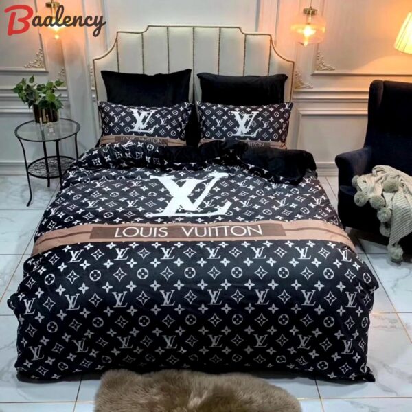 Louis vuitton monogram luxury brand high-end bedding sets lv, bedroom decor , thanksgiving decorations for home best luxury bed sets gift thankgivings and christmas Bedding Sets