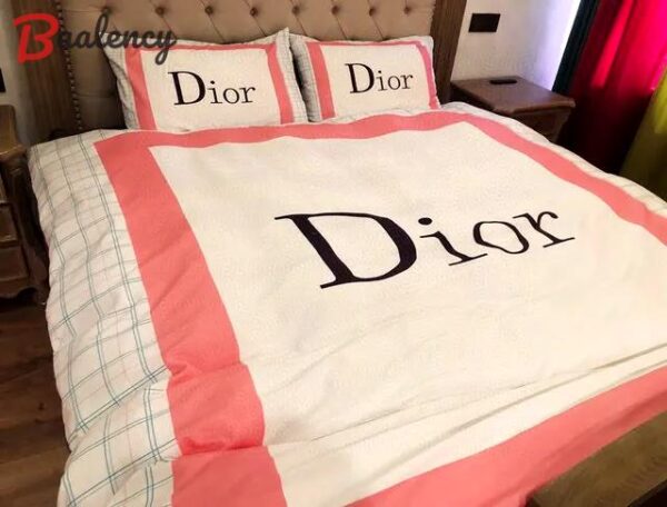 Dior hot printed bedding sets quilt sets duvet cover luxury brand bedding decor Bedding Sets