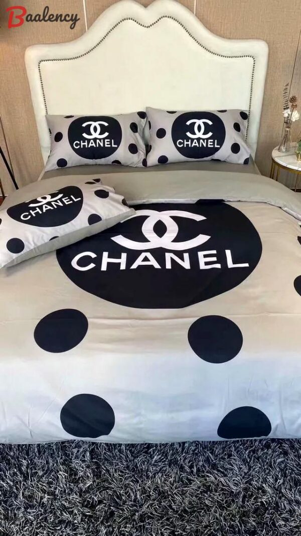 Chanel logo dot printed bedding sets quilt sets duvet cover luxury brand bedding decor bedroom sets best luxury bed sets gift thankgivings and christmas Bedding Sets