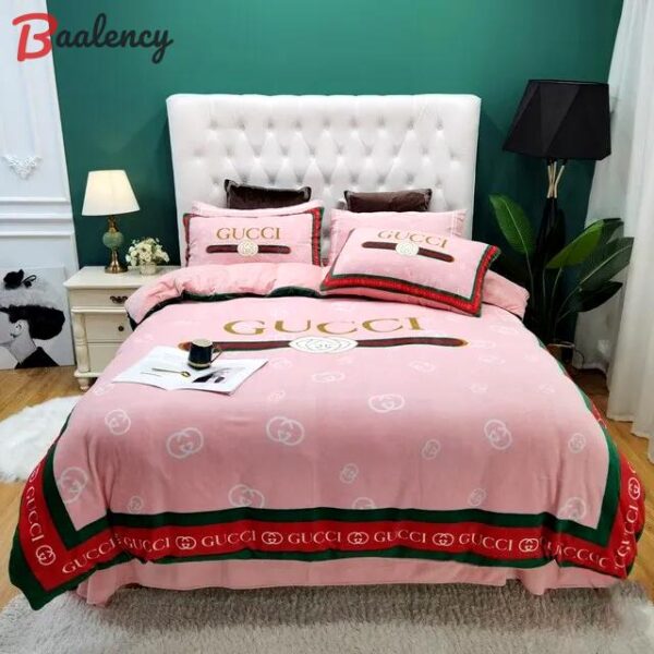 Gucci pink luxury brand bedding set bedspread duvet cover set home decorations Bedding Sets