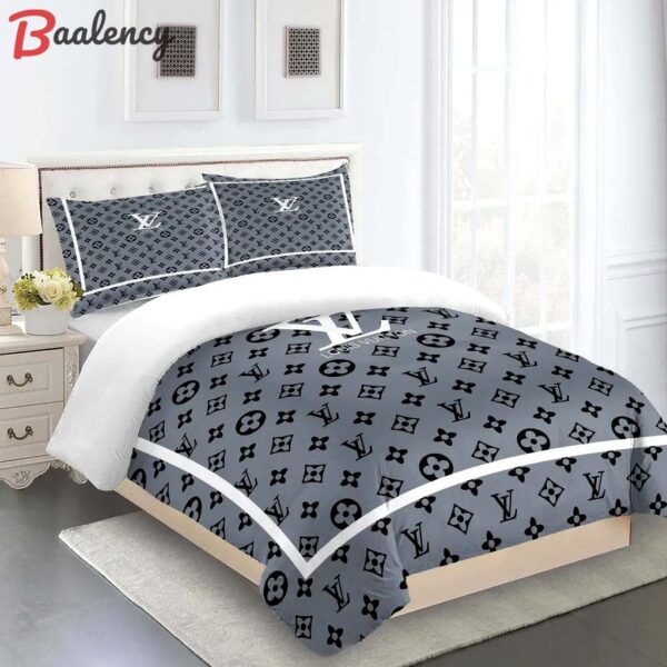 Louis vuitton fashion logo limited luxury brand bedding sets, bedroom decor , thanksgiving decorations for home 22 best luxury bed sets gift thankgivings and christmas Bedding Sets