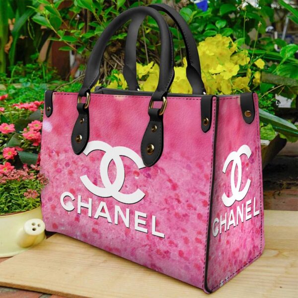 Chanel Women's Leather Handbag -WinGear.shop-CNHB_020