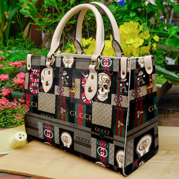 Gucci Tripe pattern luxury brand fashion premium women small handbag purse for beauty