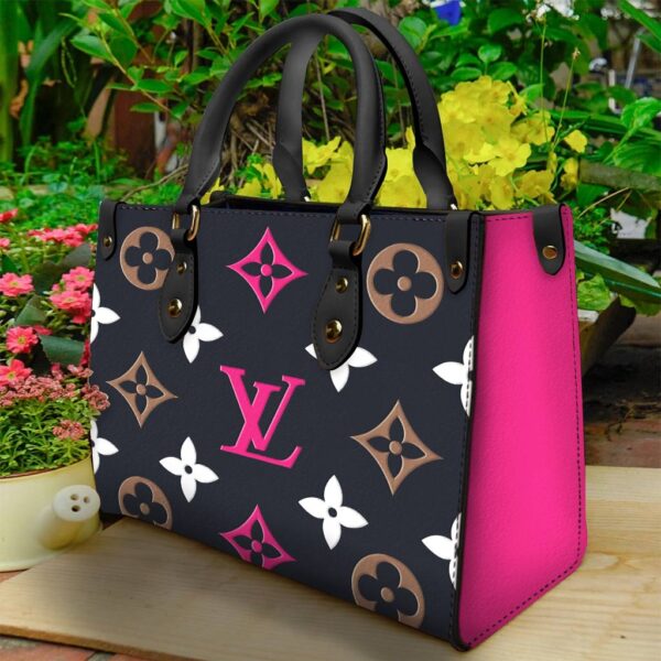 Louis Vuitton Women's Leather Handbag- WinGear.shop-LVHB_066