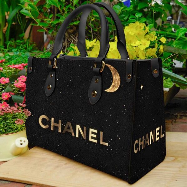 Chanel Women's Leather Handbag -WinGear.shop-CNHB_003