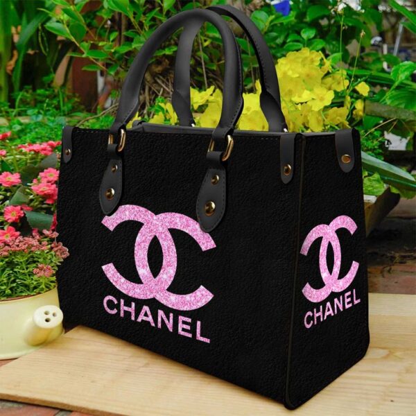 Chanel Women's Leather Handbag -WinGear.shop-CNHB_015