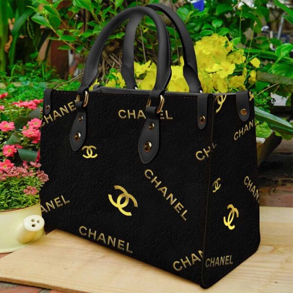 Chanel Women's Leather Handbag -WinGear.shop-CNHB_006