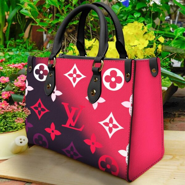 Louis Vuitton Women's Leather Handbag- WinGear.shop-LVHB_080