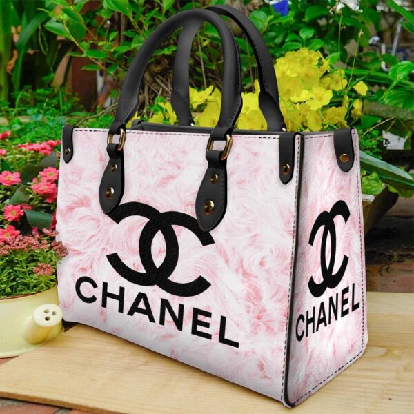 Chanel Women's Leather Handbag -WinGear.shop-CNHB_035