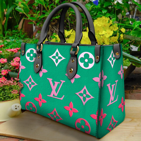 Louis Vuitton Women's Leather Handbag- WinGear.shop-LVHB_082