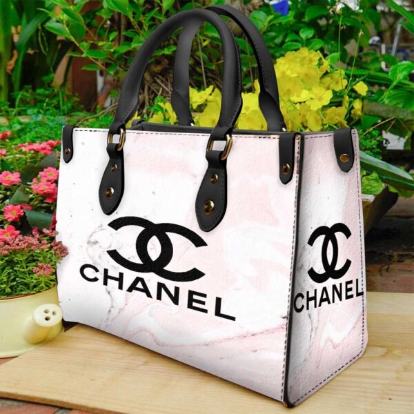 Chanel Women's Leather Handbag -WinGear.shop-CNHB_027