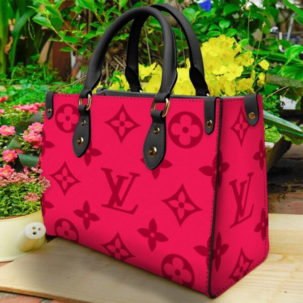 Louis Vuitton Women's Leather Handbag- WinGear.shop-LVHB_077