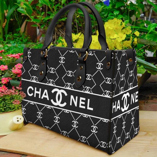 Chanel Women's Leather Handbag -WinGear.shop-CNHB_025