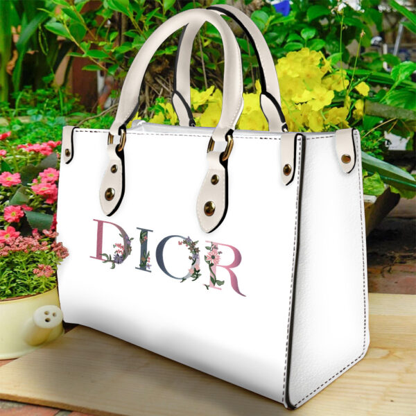 Dior Women's Leather Handbag - WinGear.shop-DOHB_041