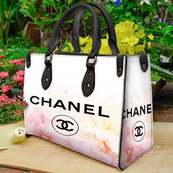 Chanel Women's Leather Handbag -WinGear.shop-CNHB_017