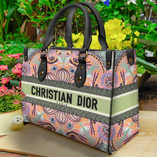 Dior Women's Leather Handbag - WinGear.shop-DOHB_022
