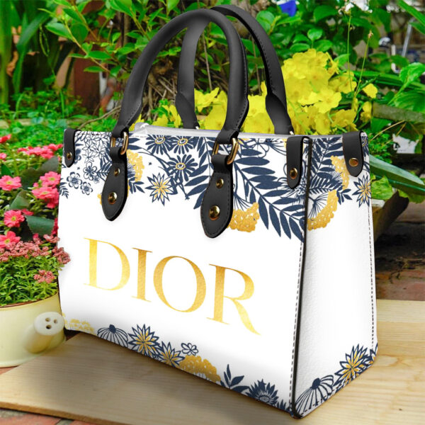 Dior Women's Leather Handbag - WinGear.shop-DOHB_031