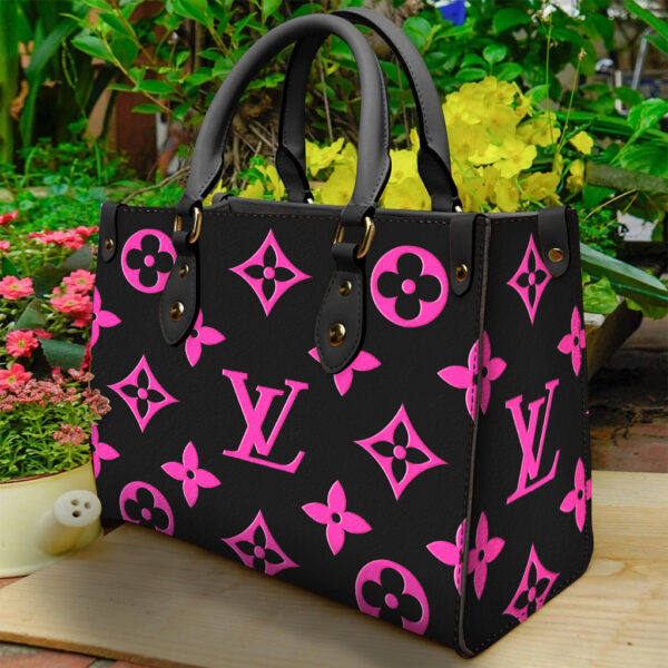 Louis Vuitton Women's Leather Handbag- WinGear.shop-LVHB_068