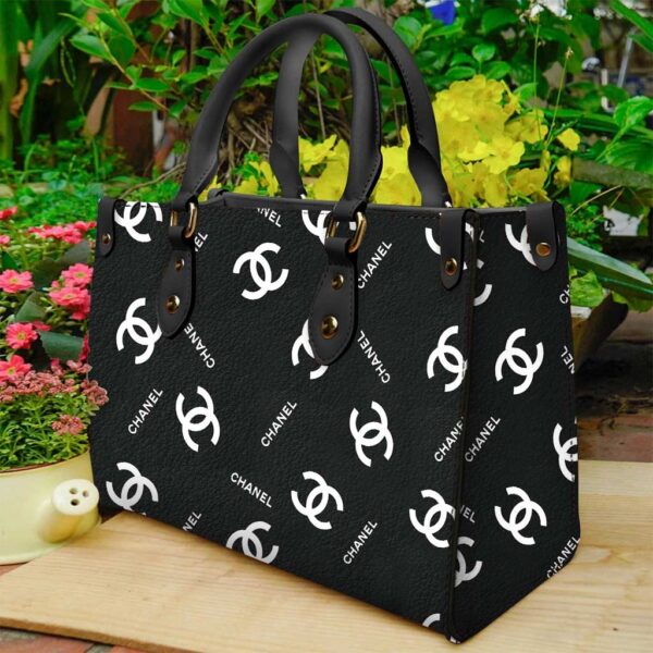 Chanel Women's Leather Handbag -WinGear.shop-CNHB_008