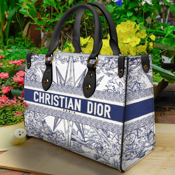 Dior Women's Leather Handbag - WinGear.shop-DOHB_019