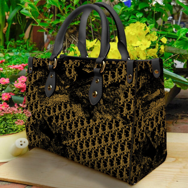 Dior Women's Leather Handbag - WinGear.shop-DOHB_037