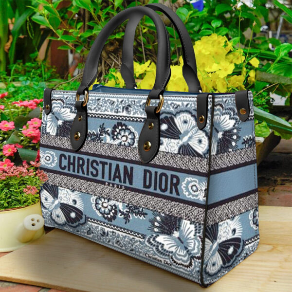 Dior Women's Leather Handbag - WinGear.shop-DOHB_021