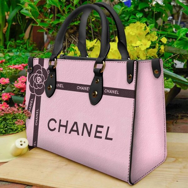 Chanel Women's Leather Handbag -WinGear.shop-CNHB_010