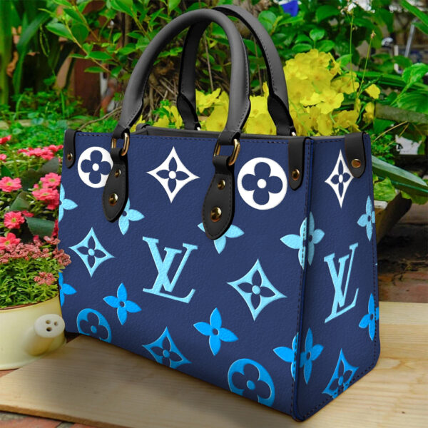 Louis Vuitton Women's Leather Handbag- WinGear.shop-LVHB_083