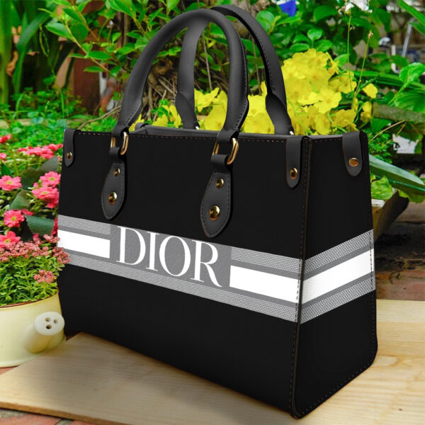 Dior Women's Leather Handbag - WinGear.shop-DOHB_013