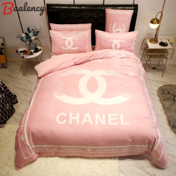 Chanel light pinky bedding 3d printed bedding sets quilt sets duvet cover luxury brand bedding decor bedroom sets best luxury bed sets gift thankgivings and christmas Bedding Sets