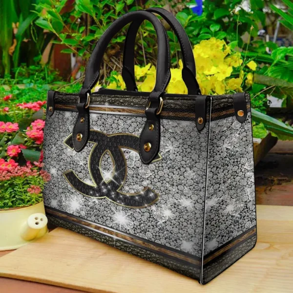 Chanel Women Leather handbag purse EI - SuperHyp