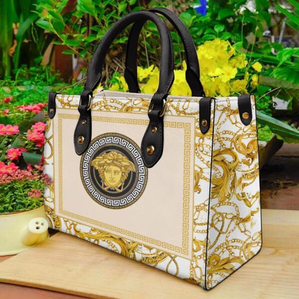 Limited edition versace leather handbag purse luxury