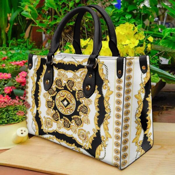 Limited edition versace leather handbag purse luxury