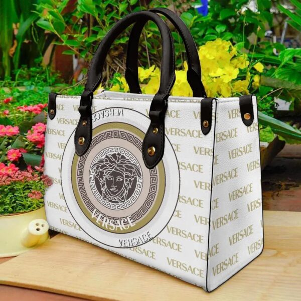 Limited edition versace leather handbag purse luxury brand kin