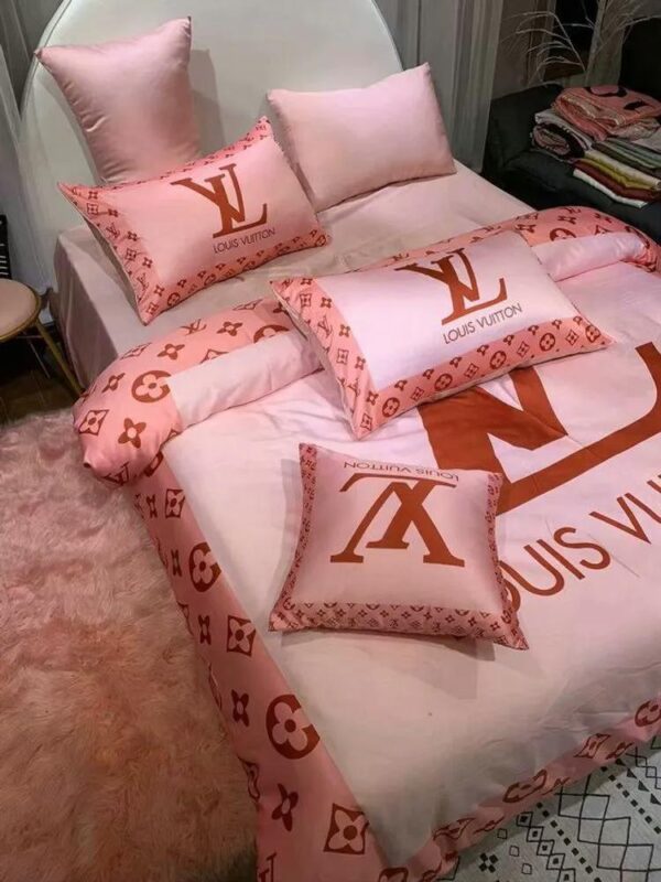Louis vuitton pinky luxury brand bedding sets bedspread duvet cover set, bedroom decor , thanksgiving decorations for home Bedding Sets